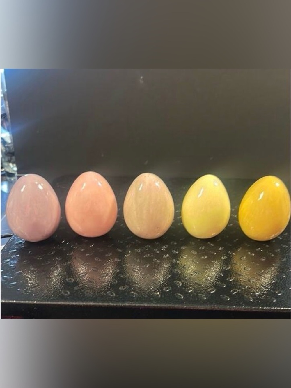 1406. Colored Ceramic Eggs Lot of 5